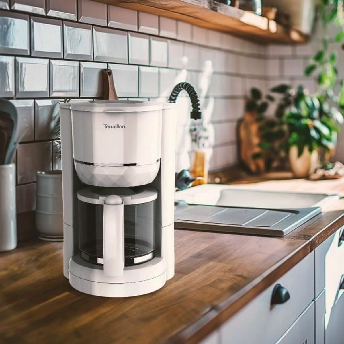 V3HF544CE447C21948F1B8379F83580E1D1R5514527P2