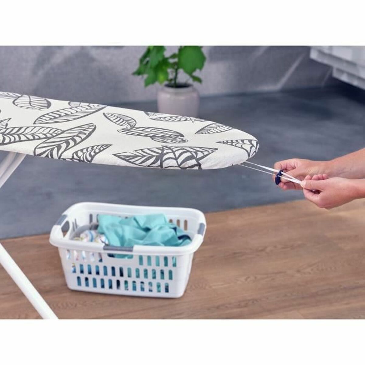 V7H30C3BB3FC30CBC58BD51E9E805A6DEACR6851521P3