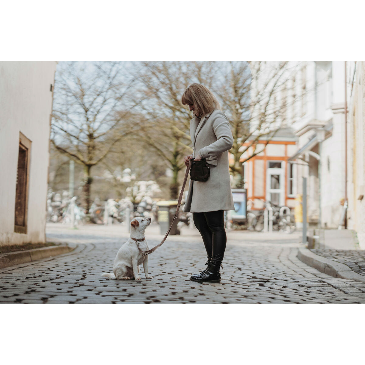 V6H27D81DEEE615122553BBED0AE397D553R6577587P5