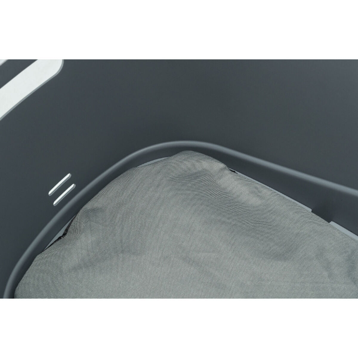 V7H4B74125FBDE90196BF5147BB6D070F93R6401399P9