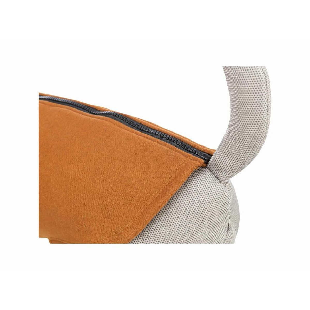 V5HBD1763F9BEBF71AFD3745C14B223D772R7457083P9