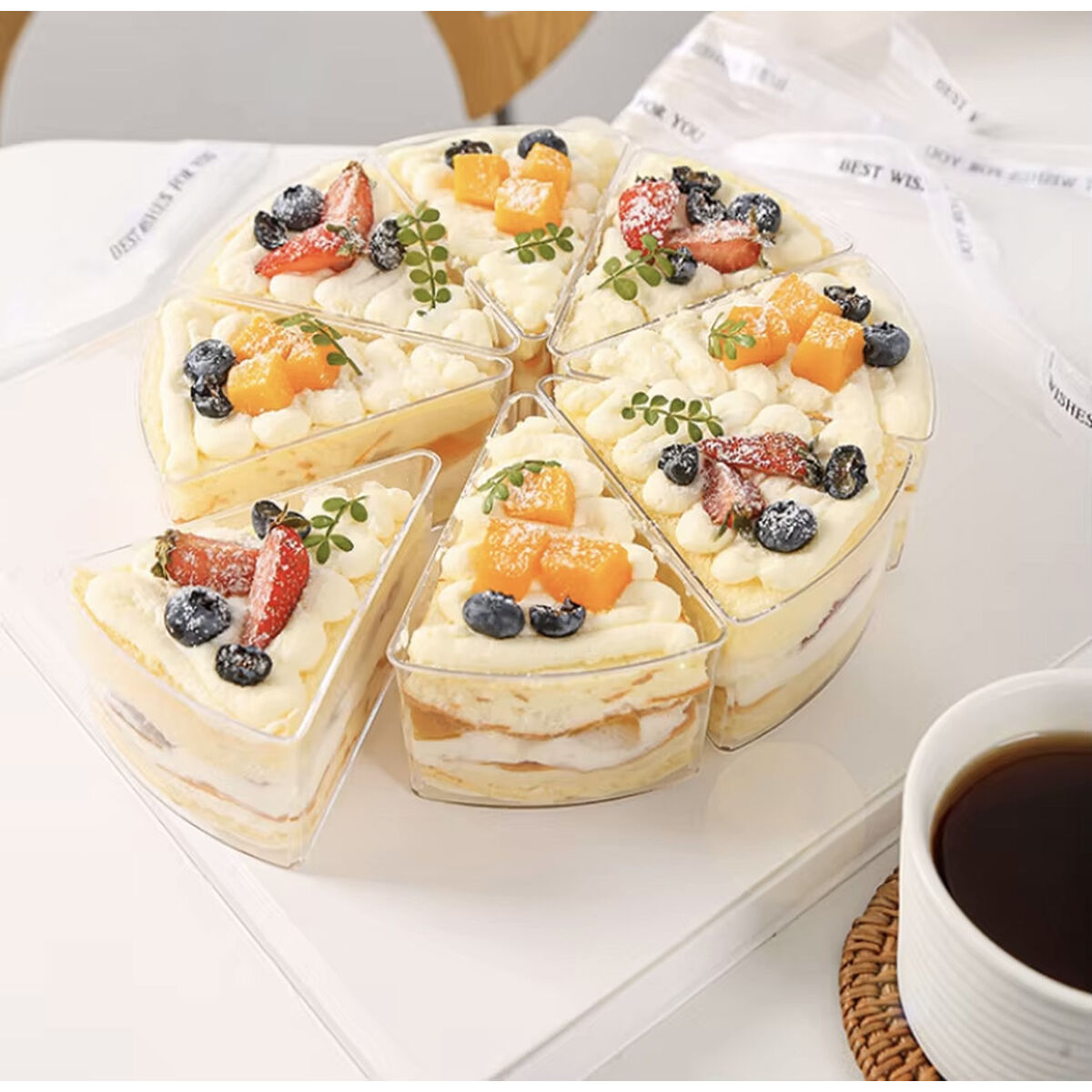 V2HAE068EDCEB97841A94D4B56593D4C807R7492972P4