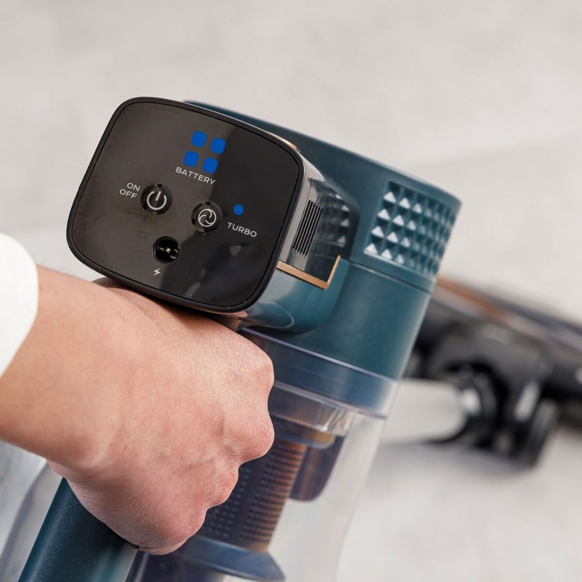 V3H84619CE7912C668C0605DAA9F61EC172R5832674P4