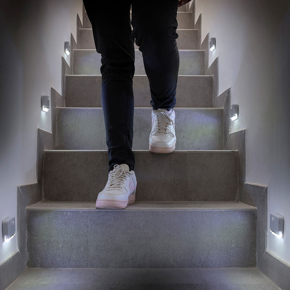 V4H9C3B2312EB8EC28D93EFAD3C04A668D5R5574005P10