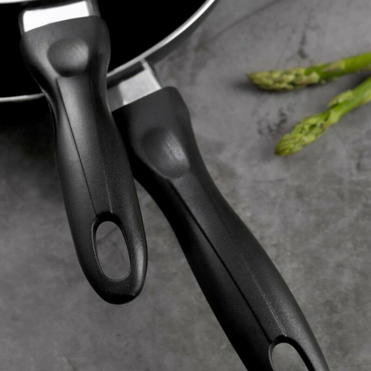 V2HDD38D4BB224146AF06C4661B71A8FFD3R7490997P9