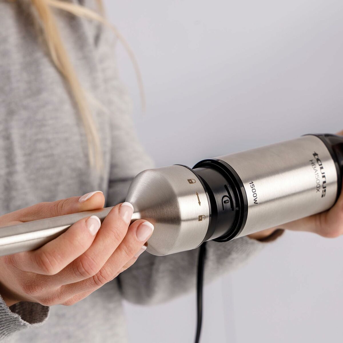 V3H17868180ED4478CB010A2945922FB49FR7177404P7