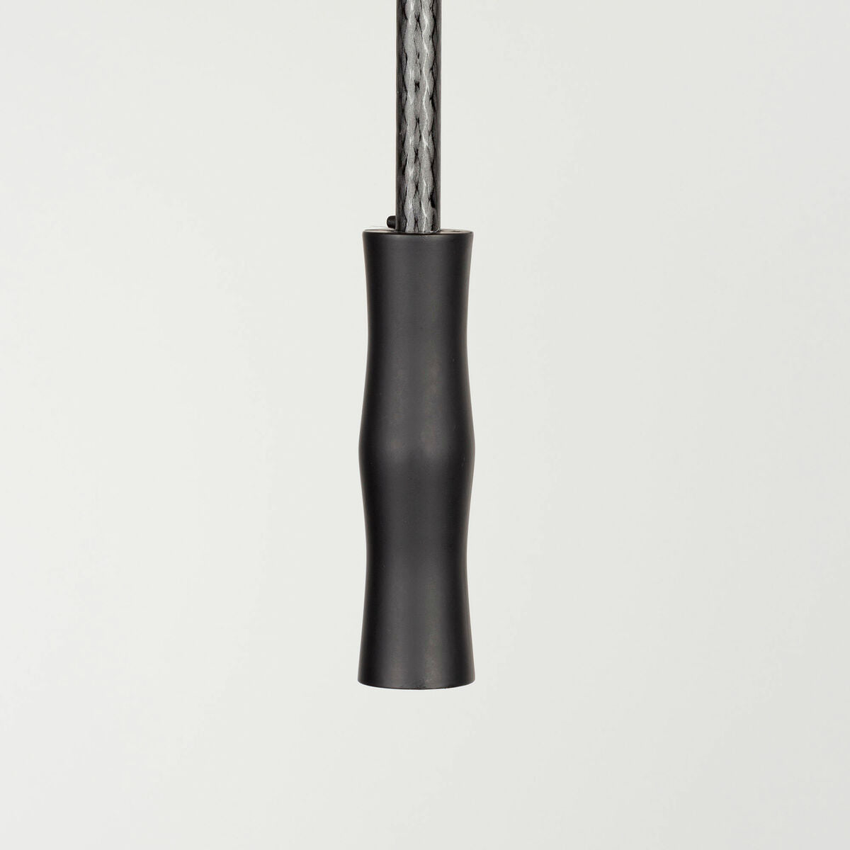 V3H2E1E62F577B7A7D1918D7894B7C6A6CAR5649013P7